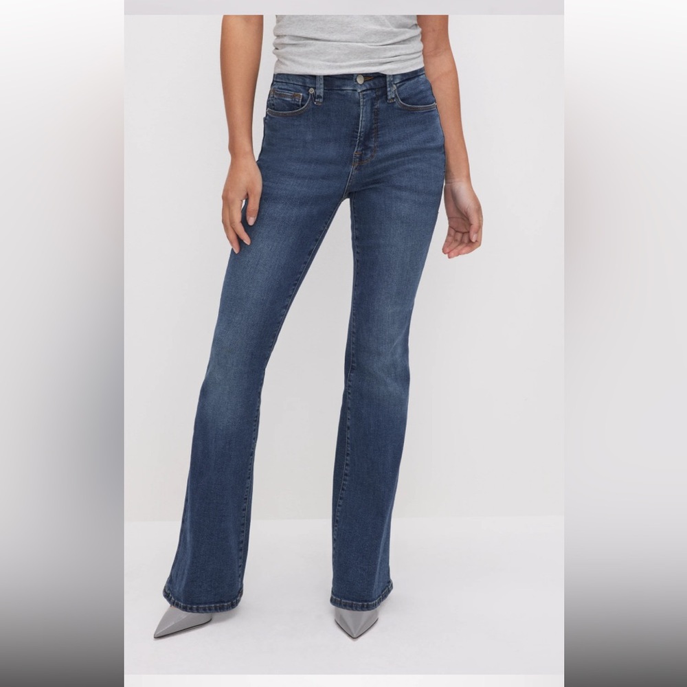 Good American Good Petite Flare Jeans 00